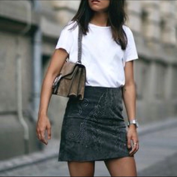 Zara woman open work genuine suede skirt - Picture 3 of 8